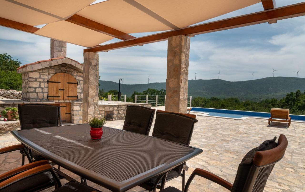 Villa Zuza Bristivica エクステリア 写真
