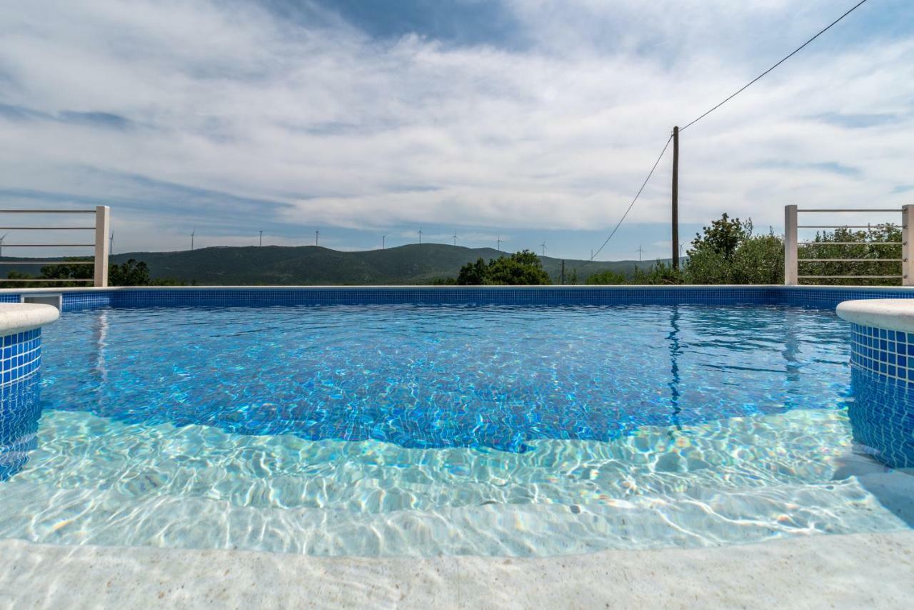 Villa Zuza Bristivica エクステリア 写真